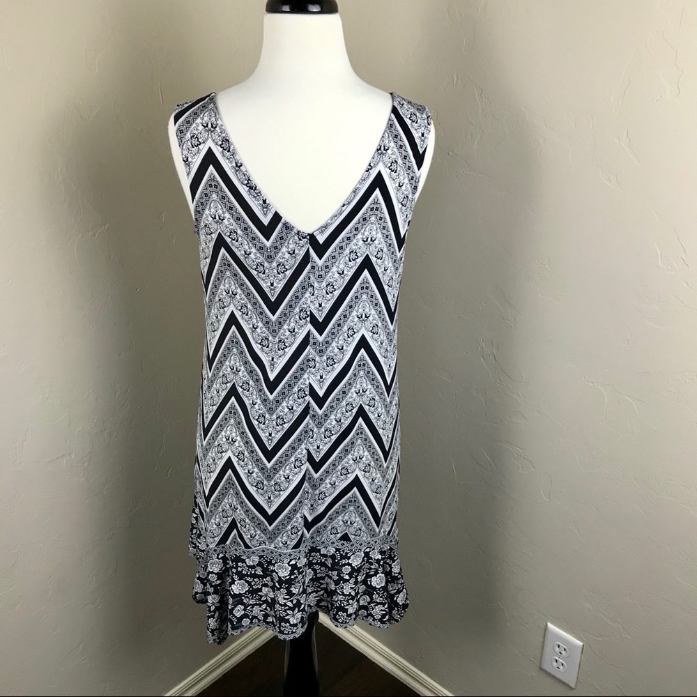 Three Pink Hearts Mixed Print Ruffle Mini Dress - Picture 3 of 8